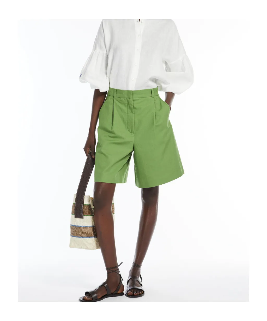 Cotton And Linen Flared Bermuda Shorts