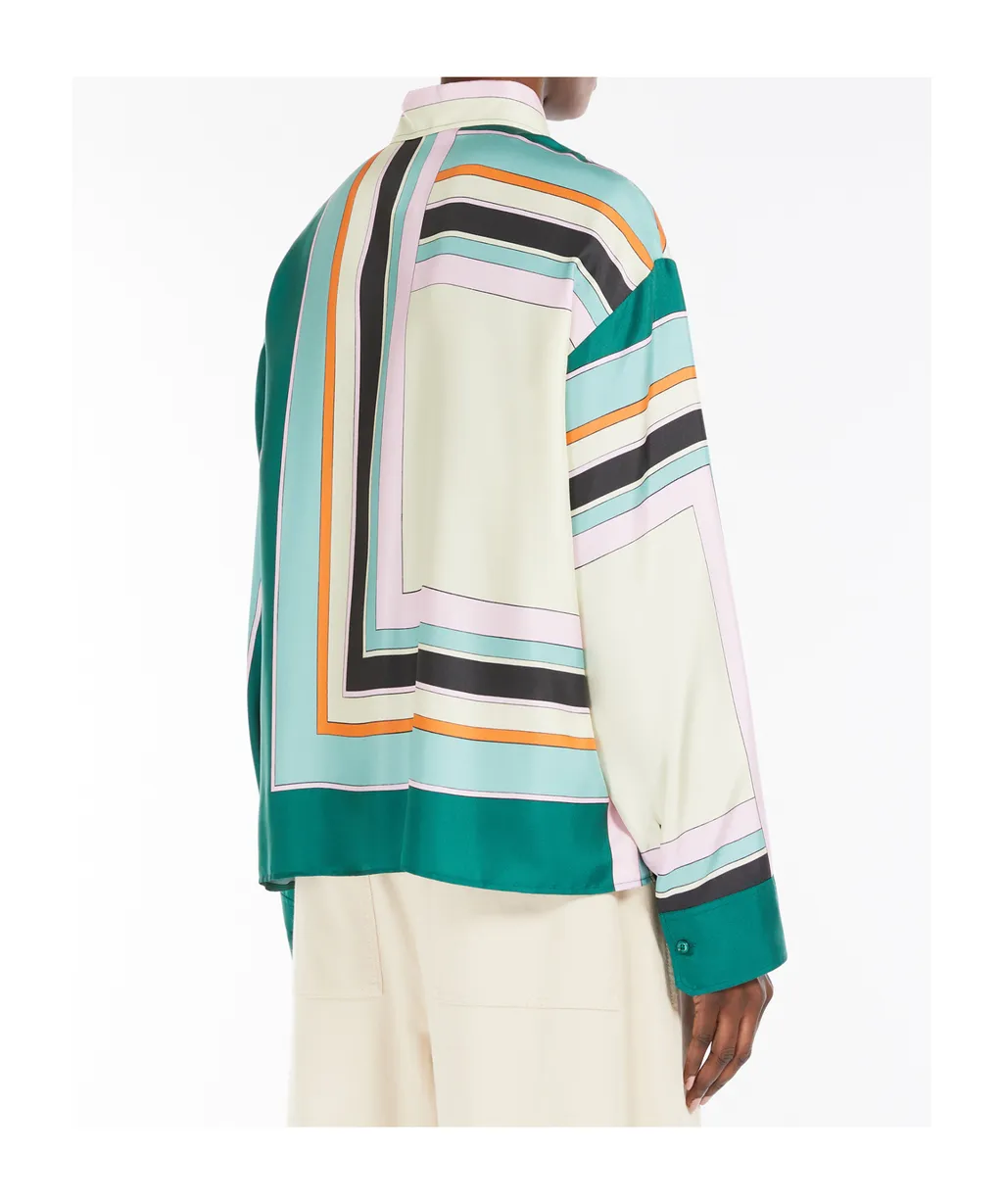 Graphic Long-Sleeve Shirt