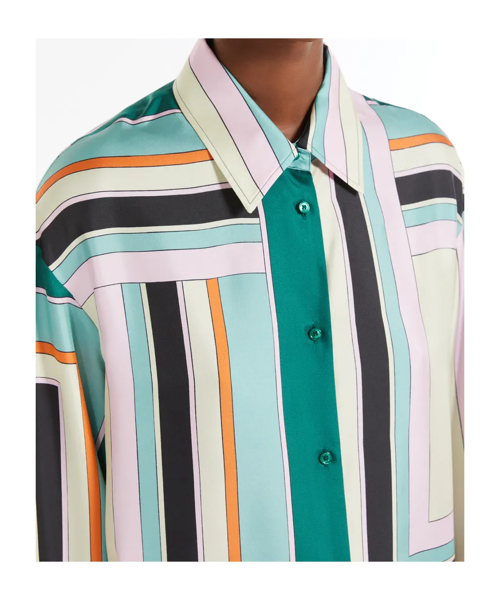 Graphic Long-Sleeve Shirt