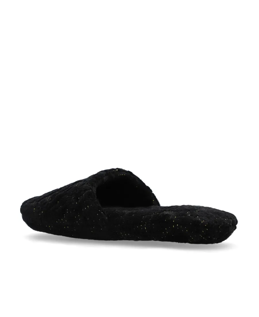 Round-Toe Slip-On Slippers