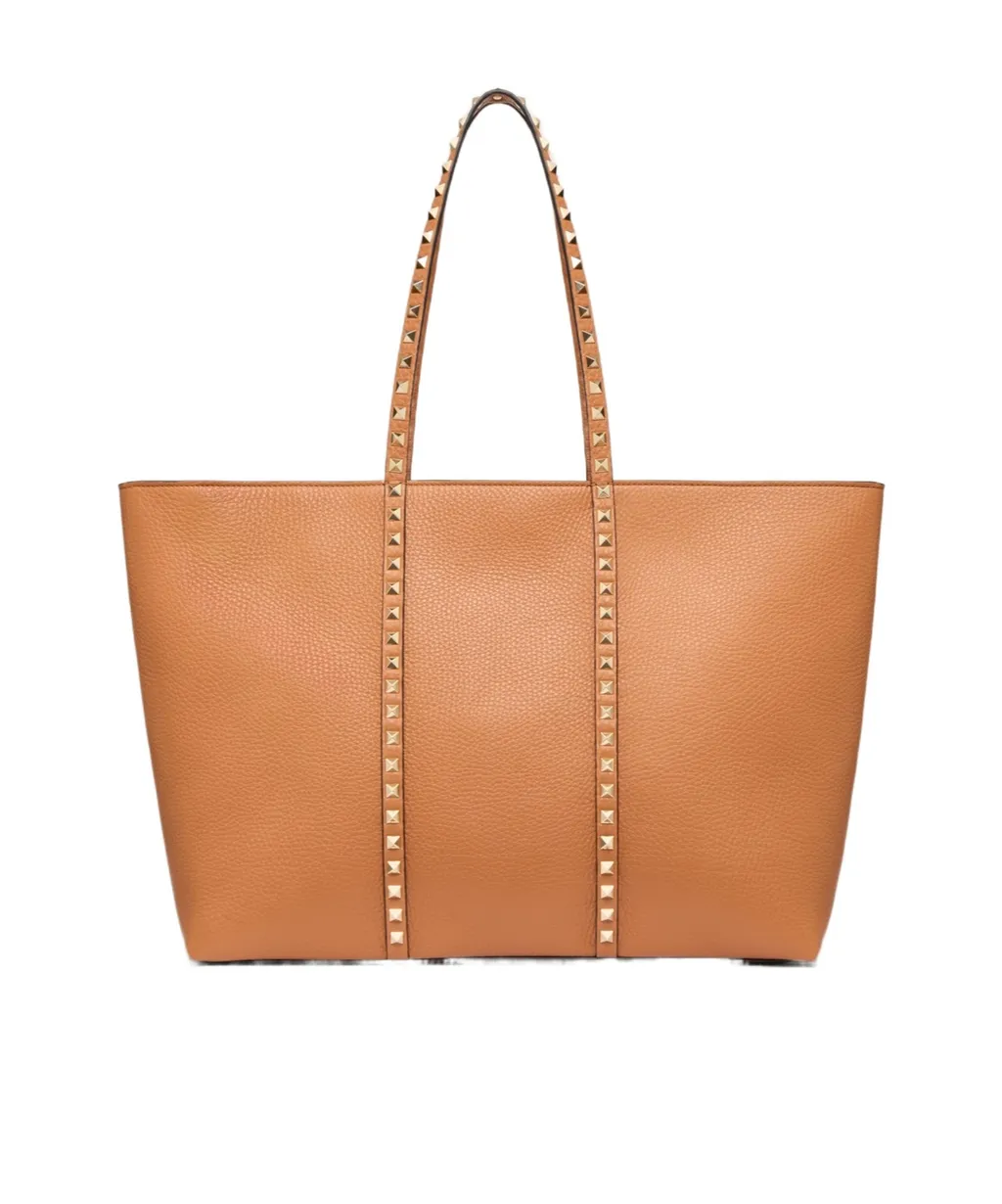 Rockstud Shopping Bag In Grainy Calfskin