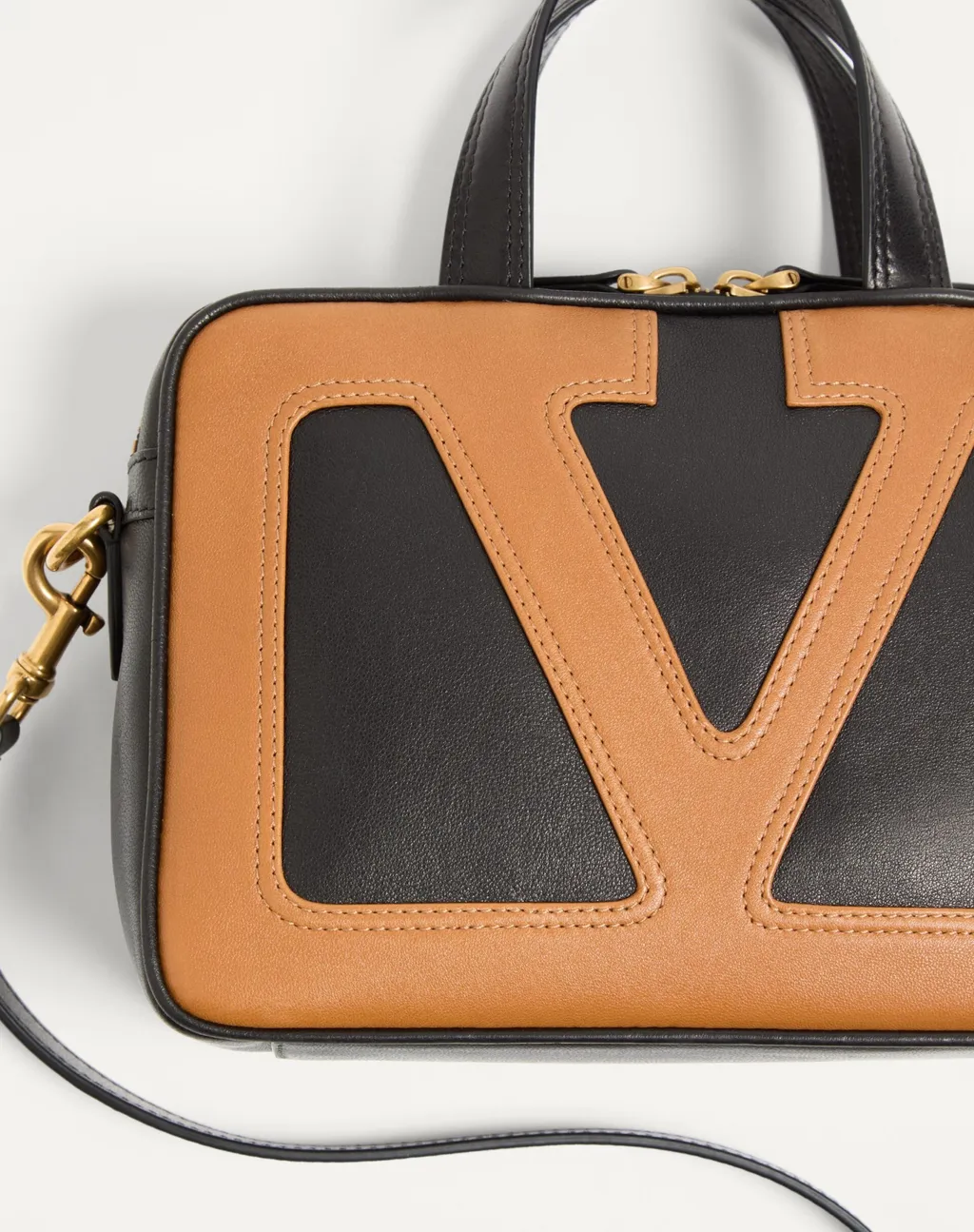 Viva Superstar Nappa Handbag