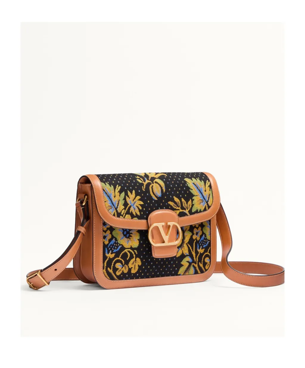 9To5 Jacquard Shoulder Bag With Floral Pattern