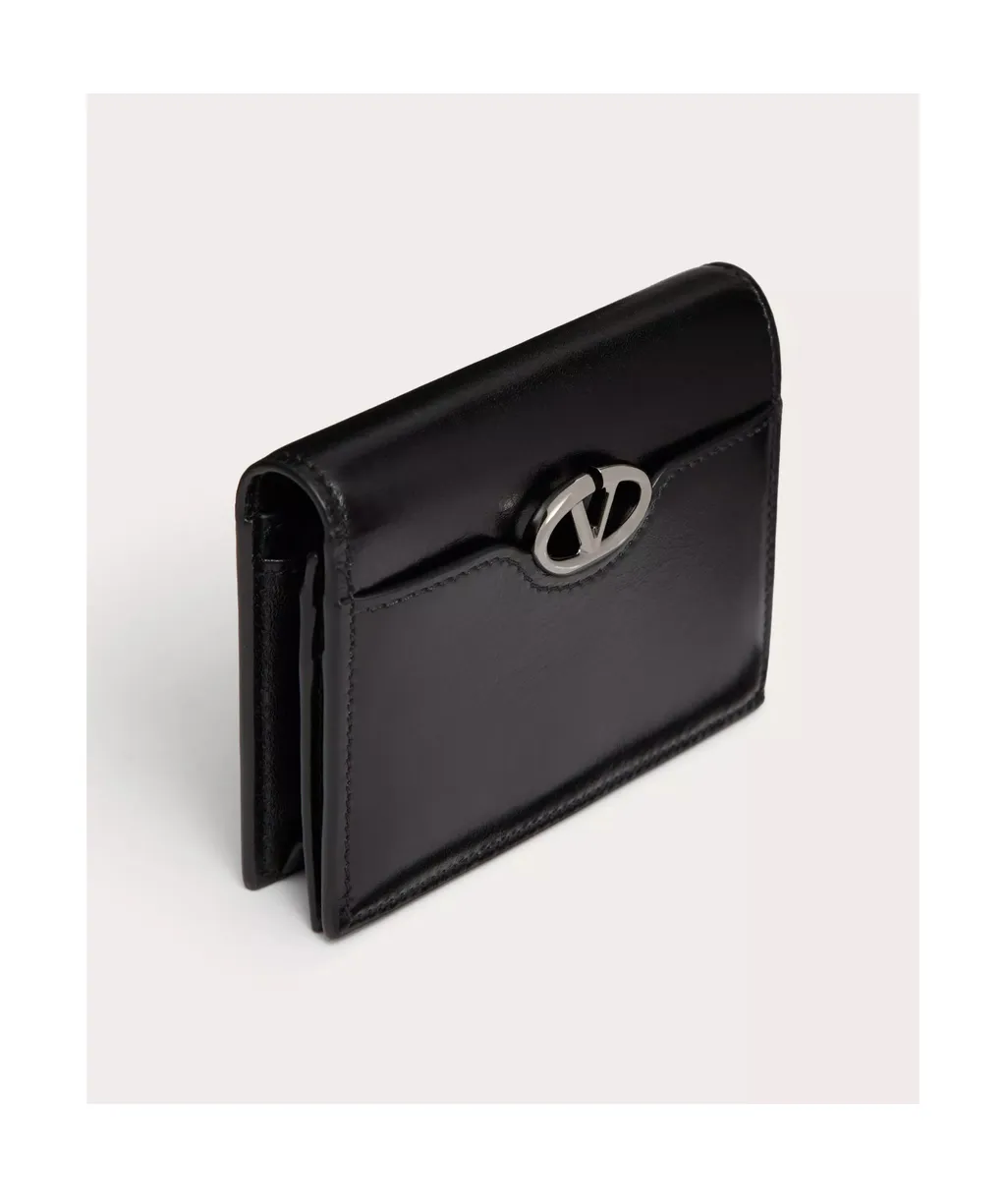 Small V Logo Wallet