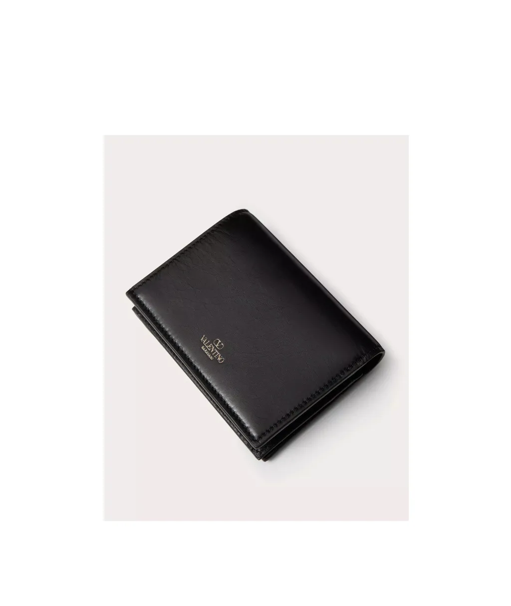 Small V Logo Wallet