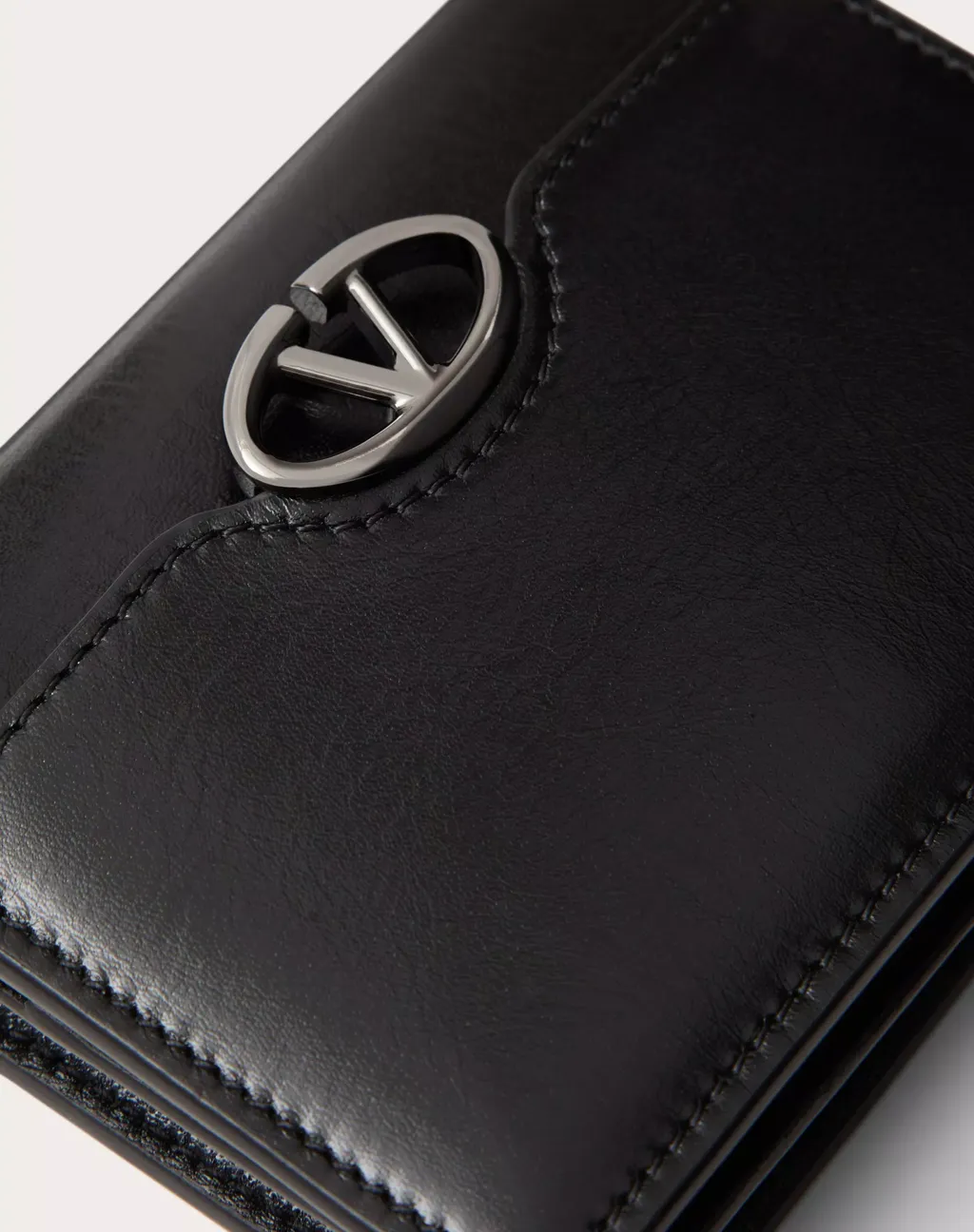 Small V Logo Wallet