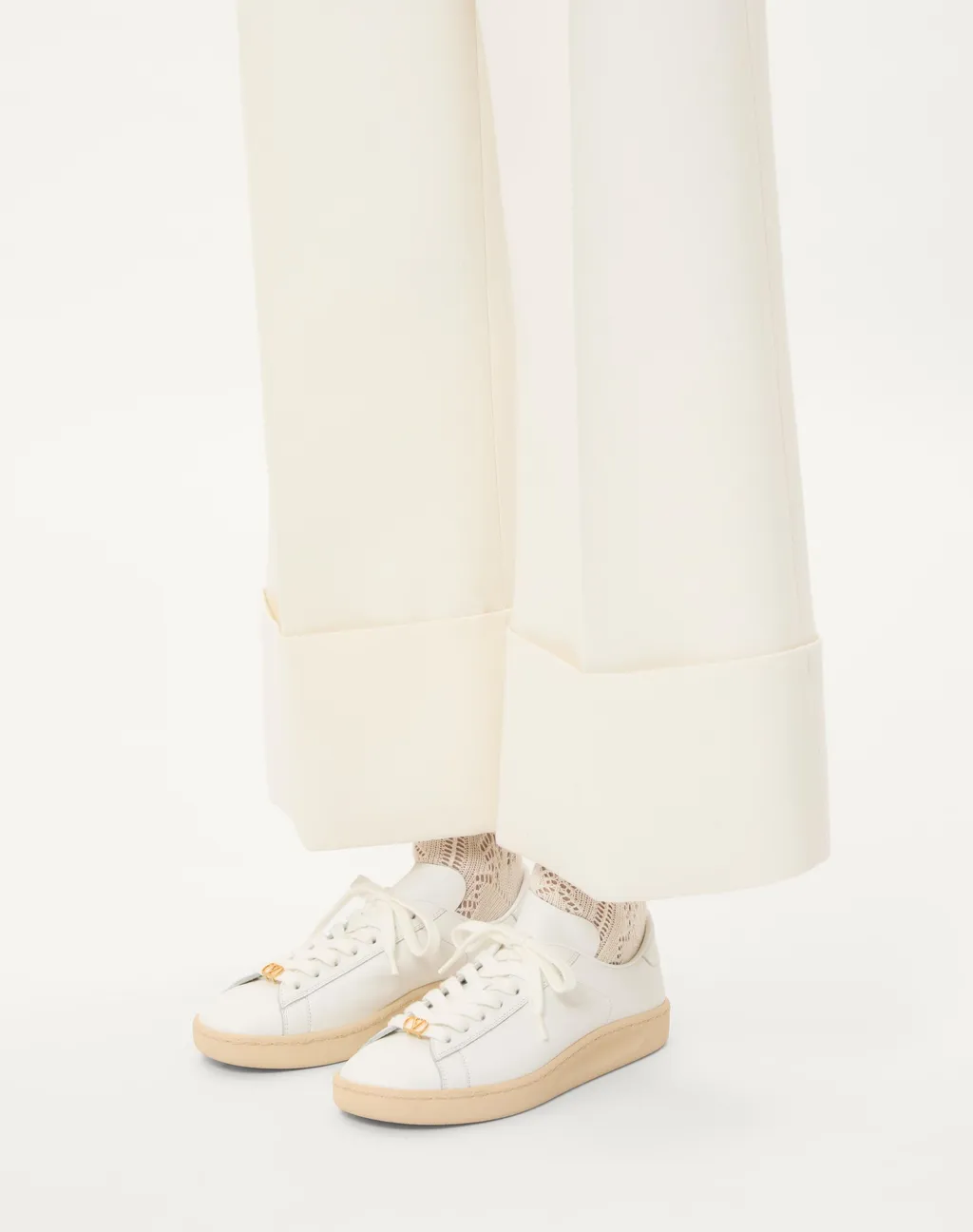 Royco Vlogo Signature Lace-Up Sneakers