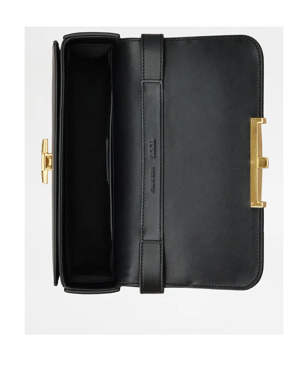 T Timeless Logo Plaque Shoulder Bag