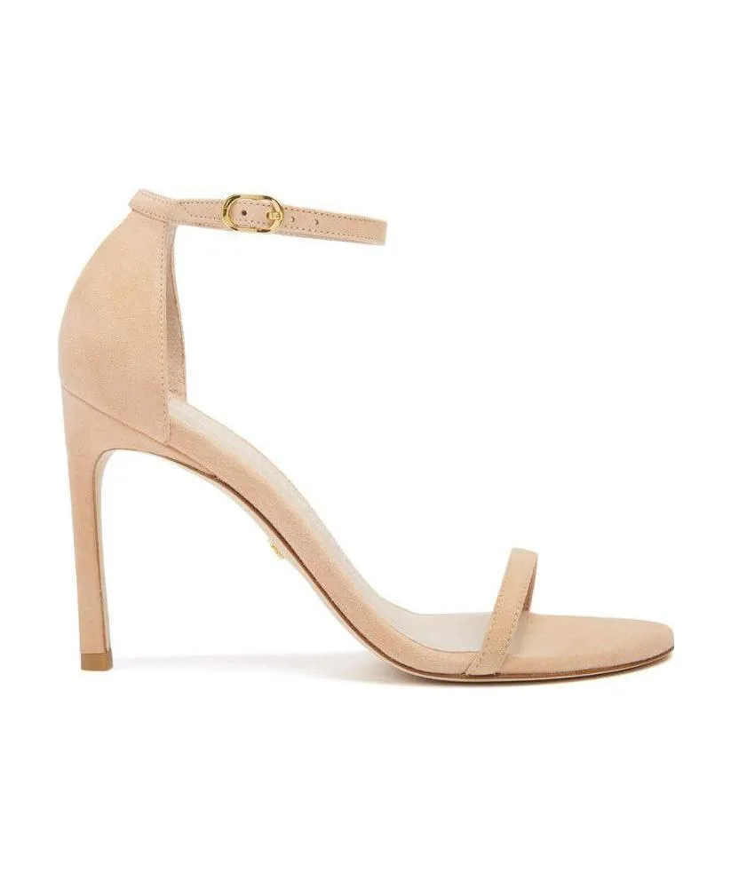 One-Word Loop Sandals With High Heels