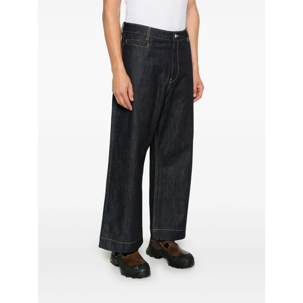 Belt-Loop Jeans
