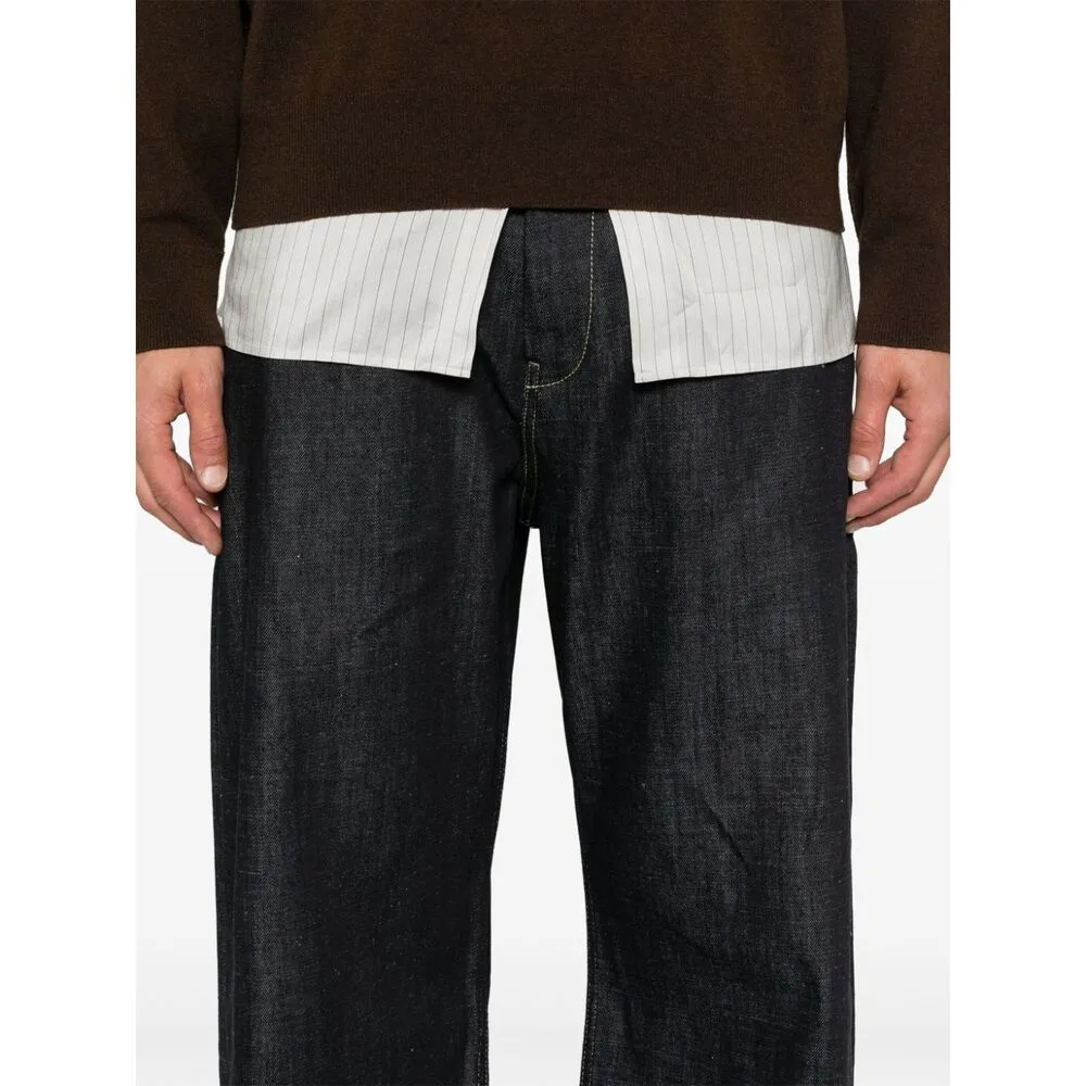 Belt-Loop Jeans