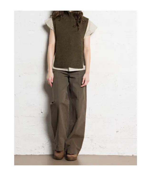 Tie High-Neck Top