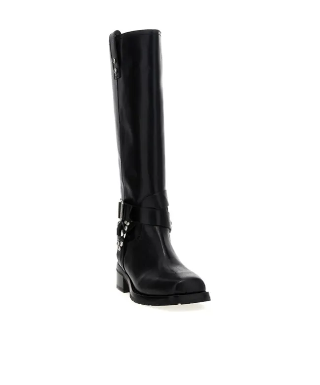 Square-Toed Short Boots