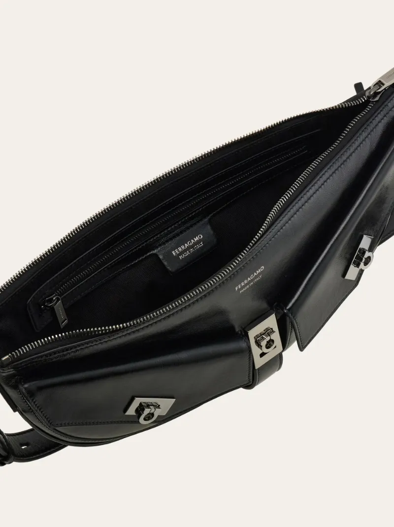 Multipocket Hobo Bag