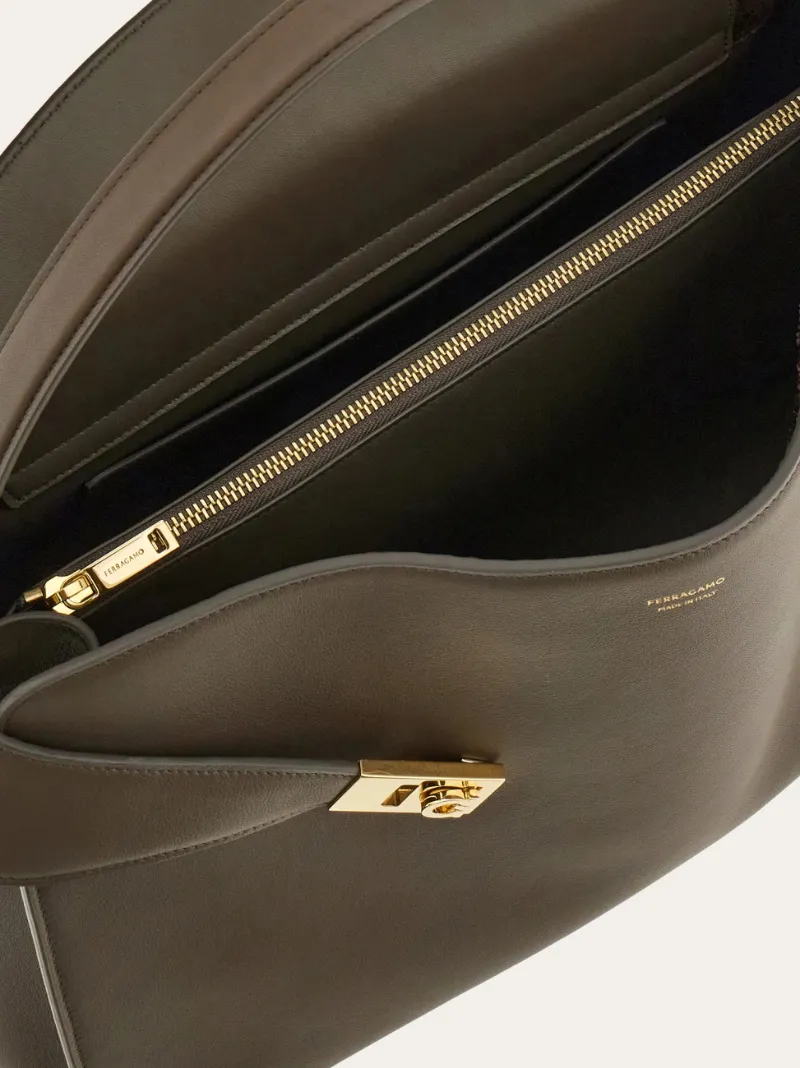Hug Soft Bicolor Shoulder Bag