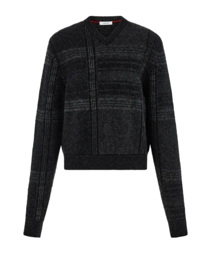 V-Neck Jumper
