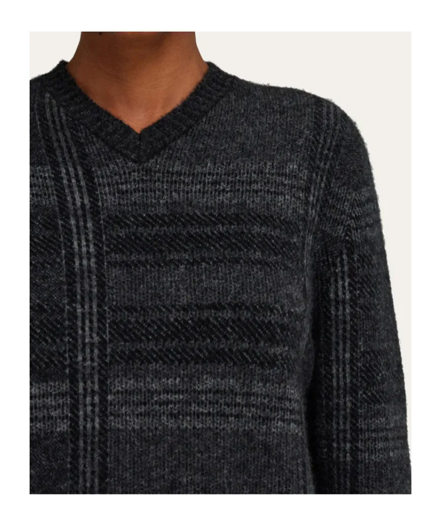 V-Neck Jumper