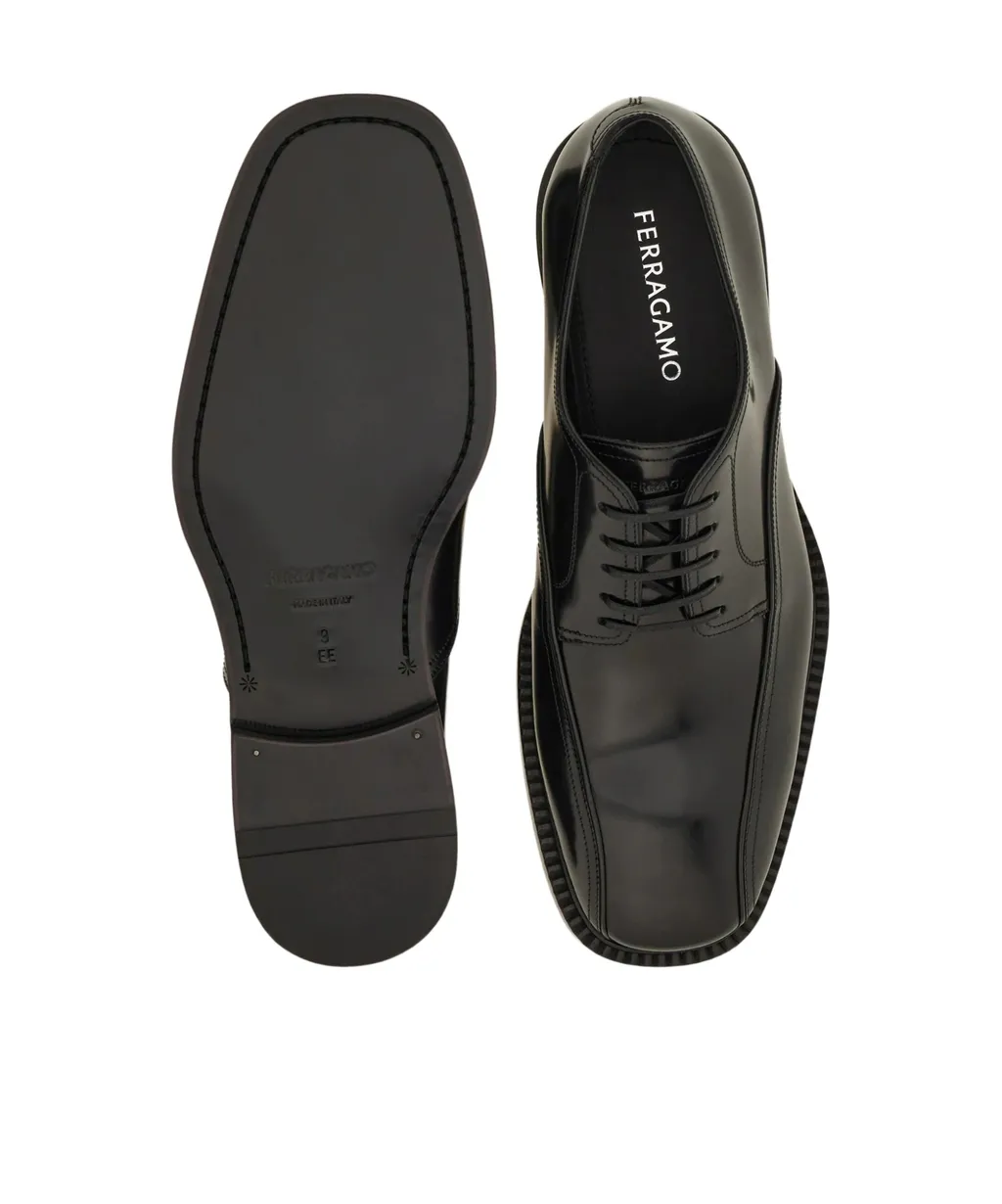 Derby Shoe
