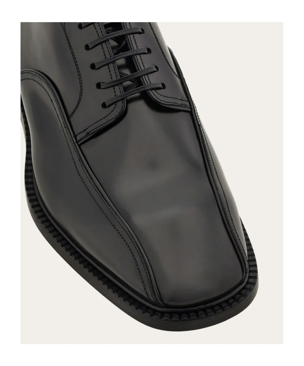 Derby Shoe