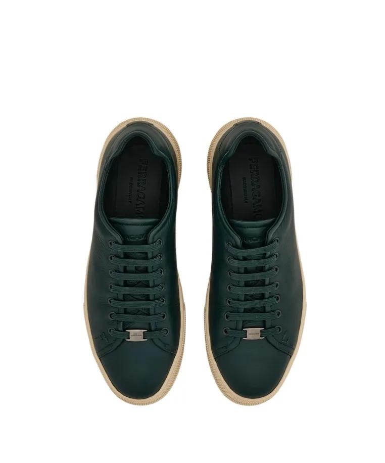 Elastic Lace Sneaker
