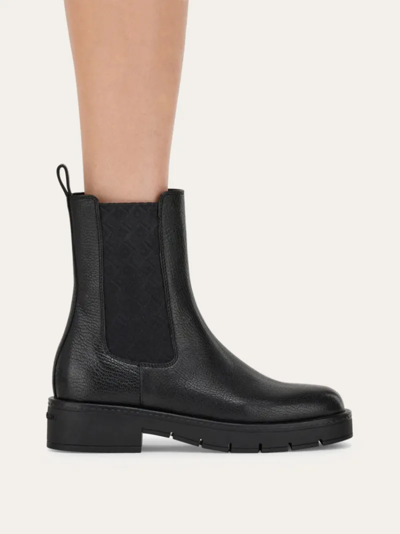 Chelsea Boot