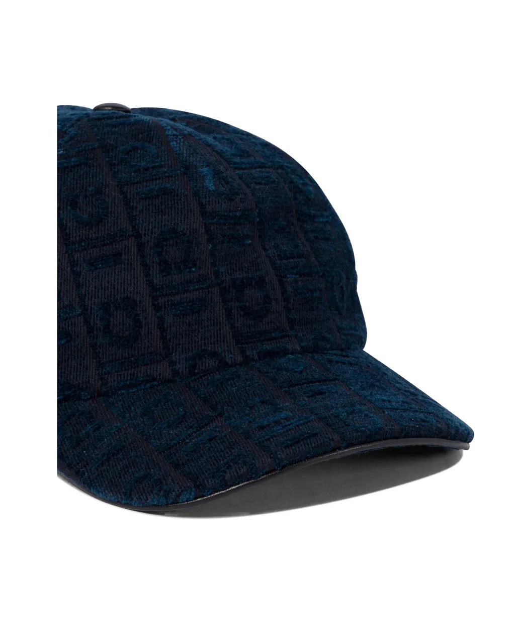 Round Hat