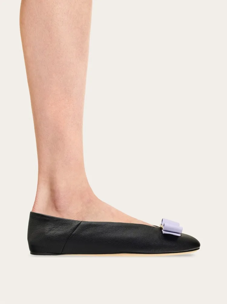Bow Detailed Ballet Flats