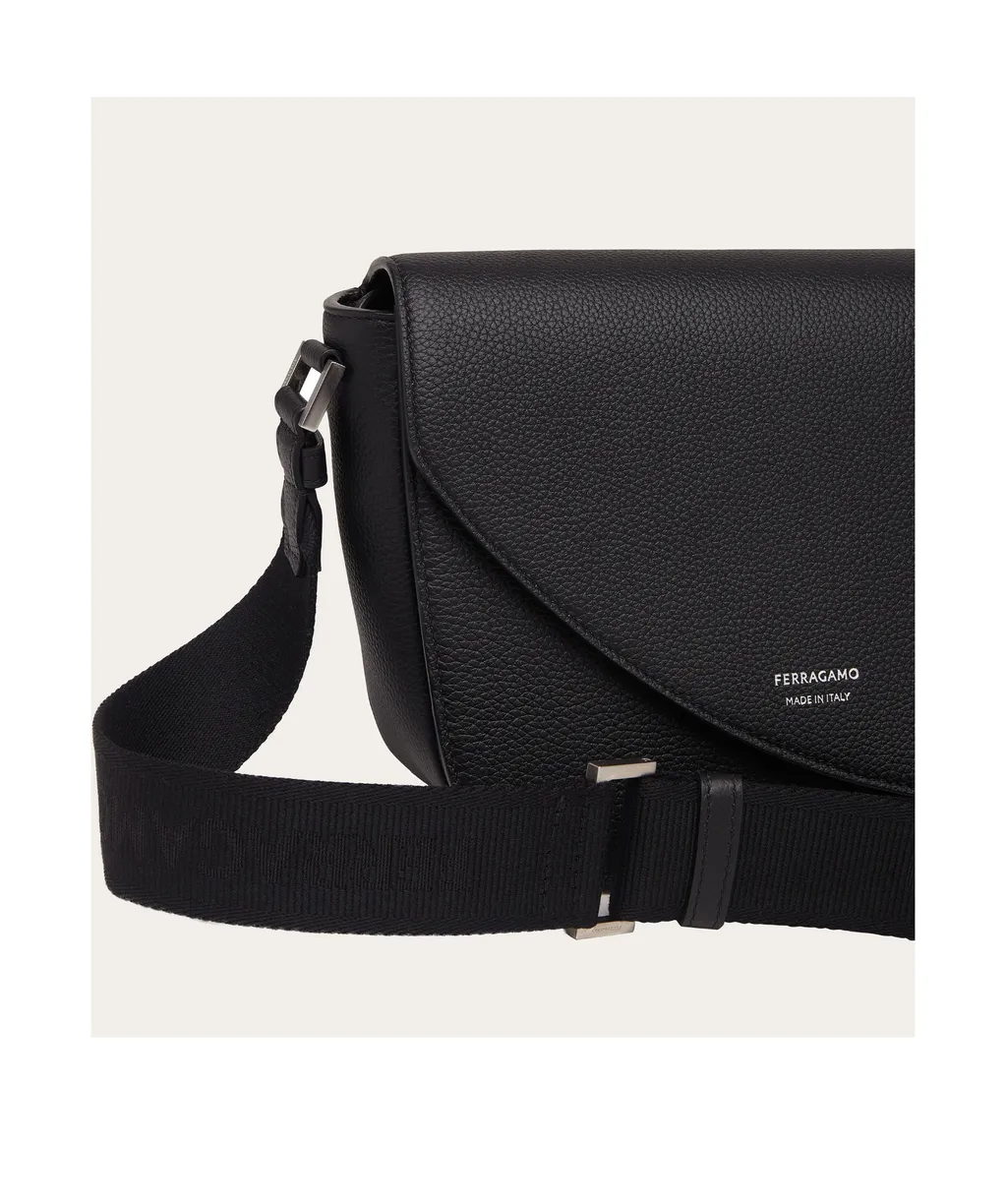 Fiamma Shoulder Bag