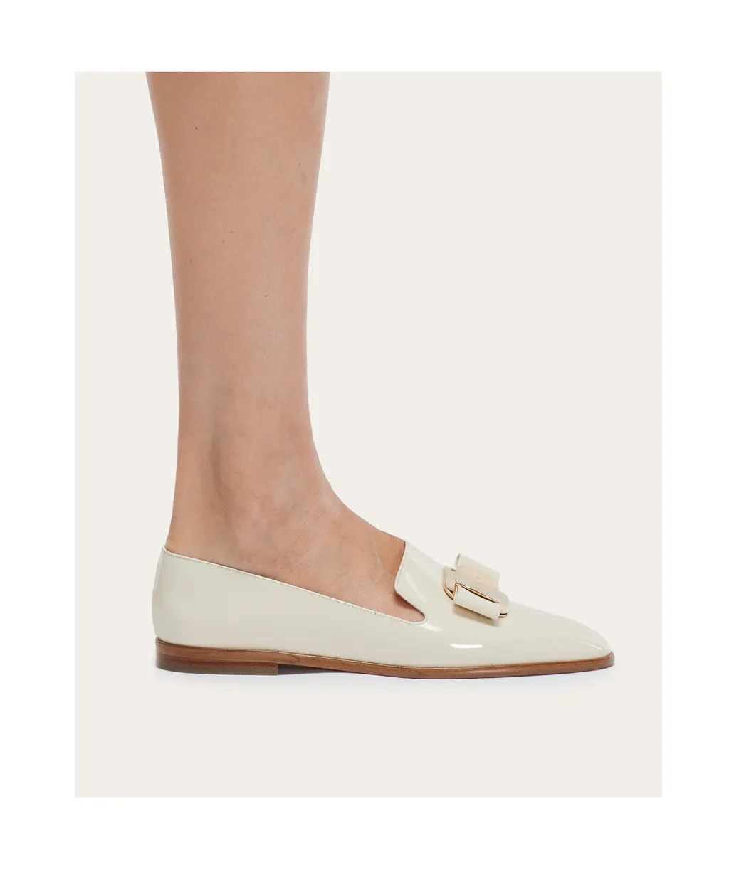 New Vara Plate Loafers