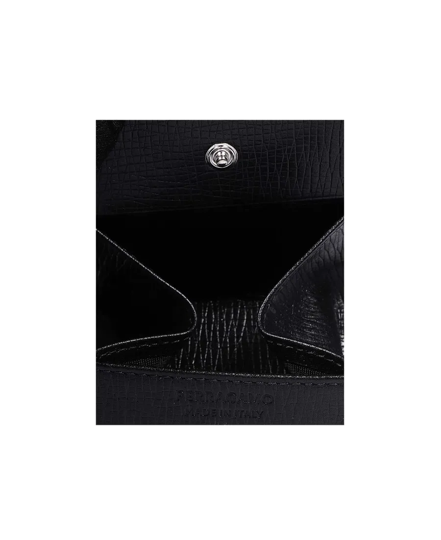 Logo Plaque Snaped Wallet
