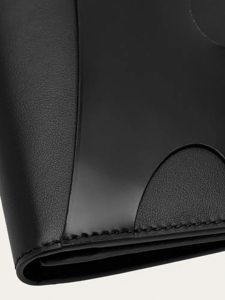 Hollowed-Out Jacket Wallet