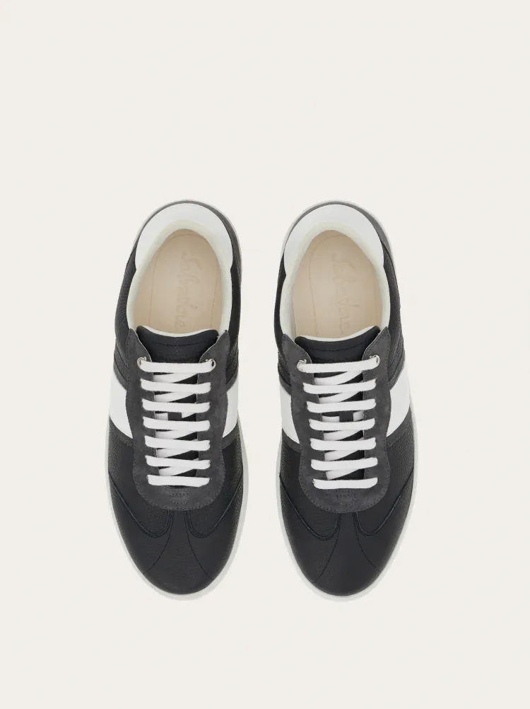 Logo Low Upper Board Shoes
