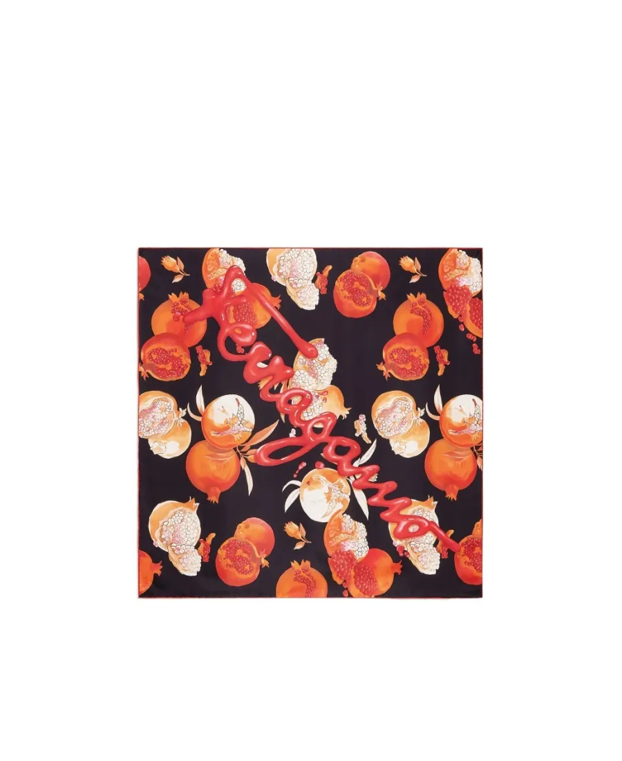 Logo Scarf
