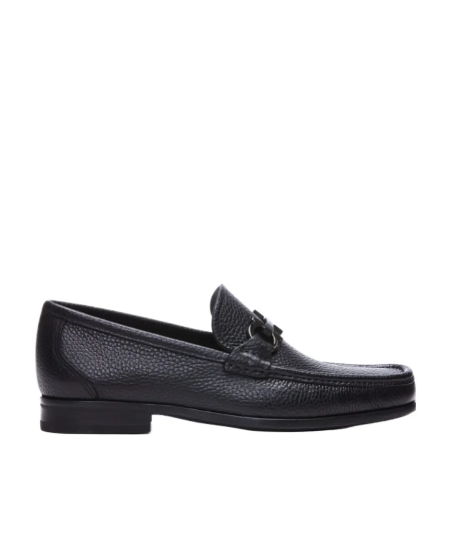 Gancini-Detail Loafers