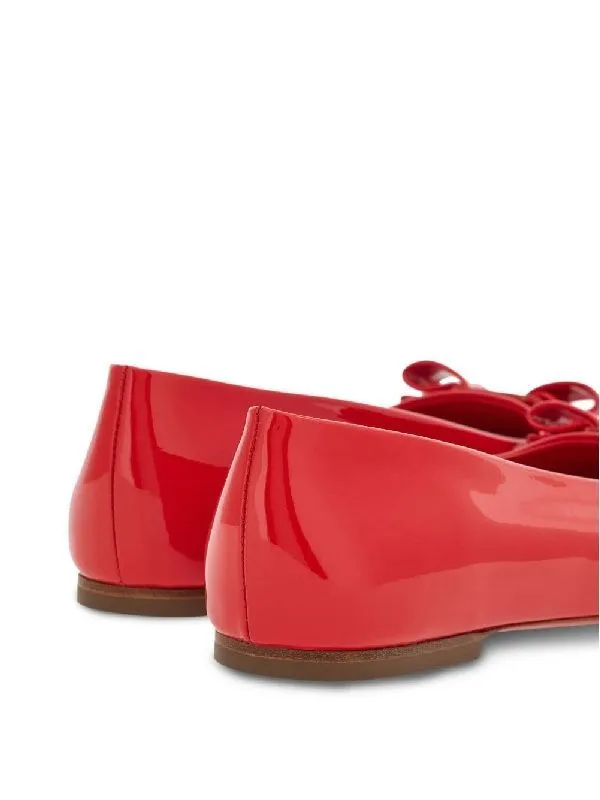 Pointed Flat Shoes