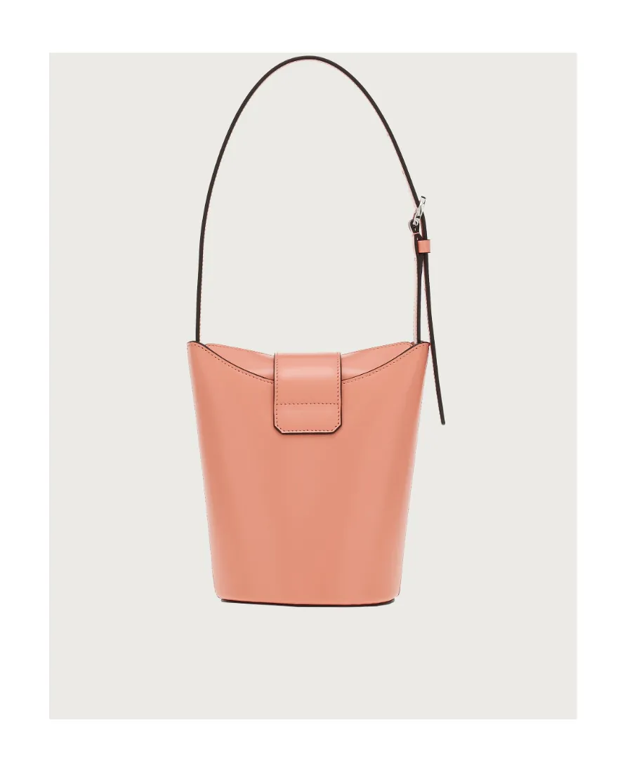 Trifolio Logo Engraved Shoulder Bag