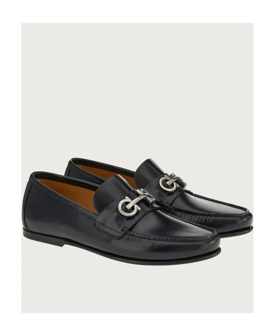 Gancini Decorated Love Shoes
