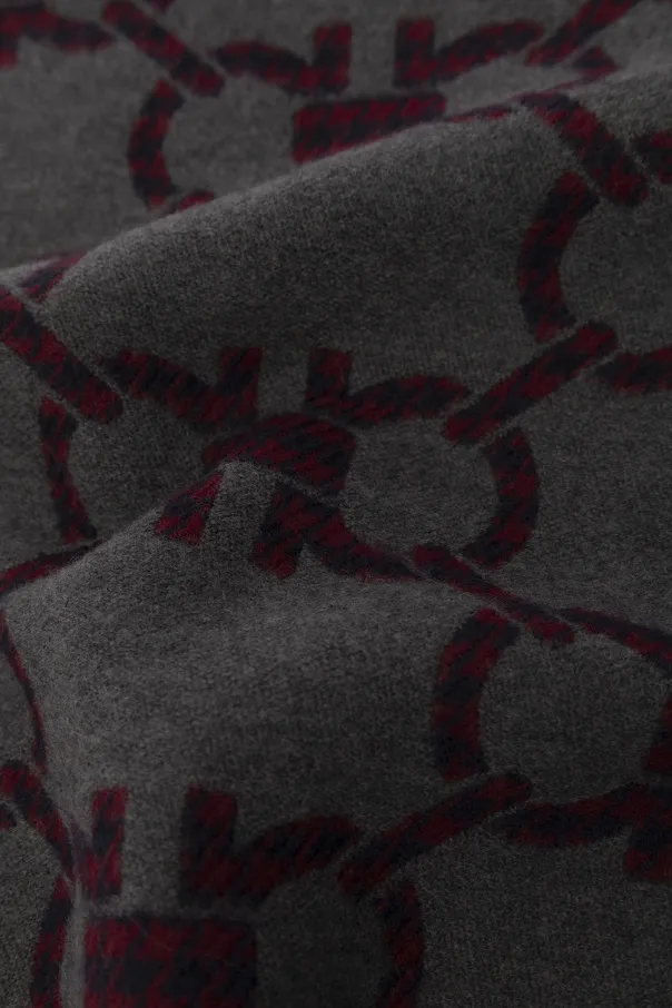 Logo Scarf, 4