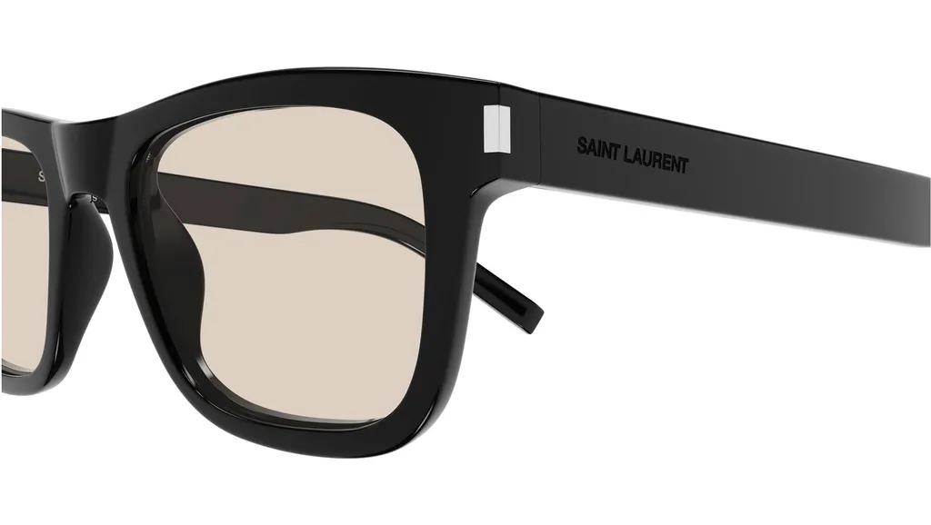 Square-Frame Glasses