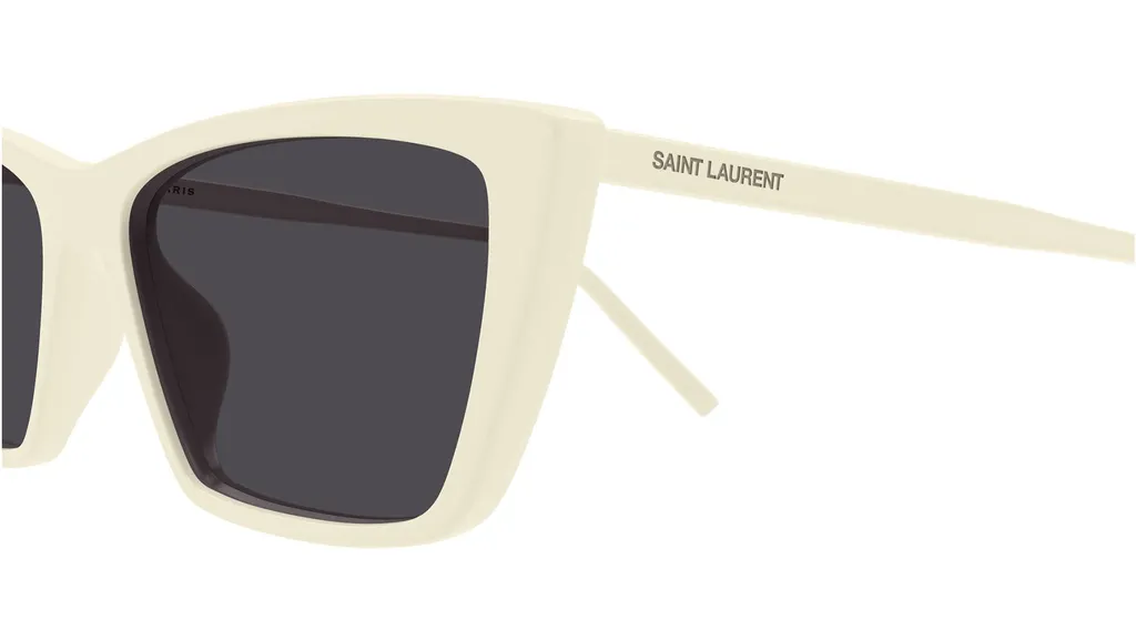 Cat Eye Frame Sunglasses