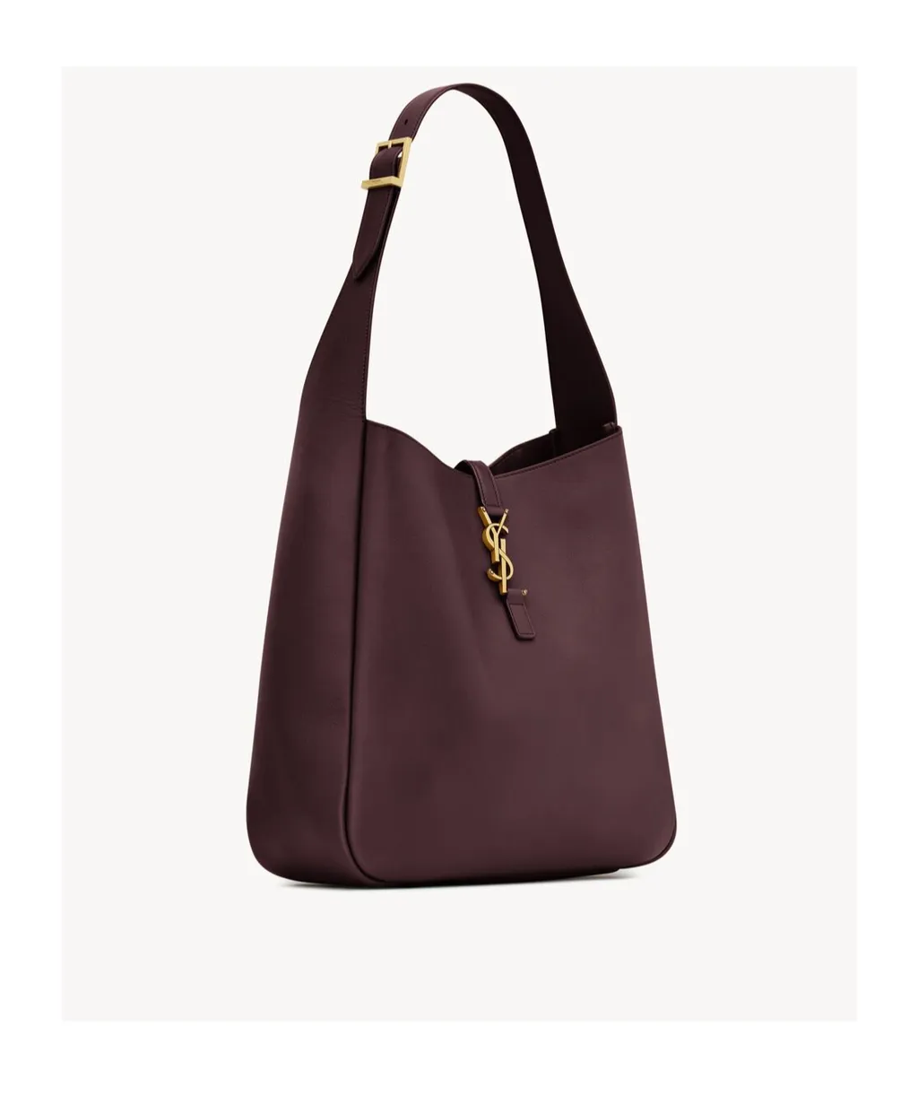 Le 5 à 7 Logo Plaque Large Shoulder Bag
