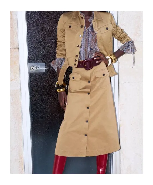 Button Detailed A-Line Skirt
