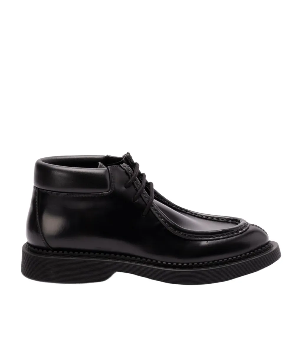 Arno Lace-Up Boots