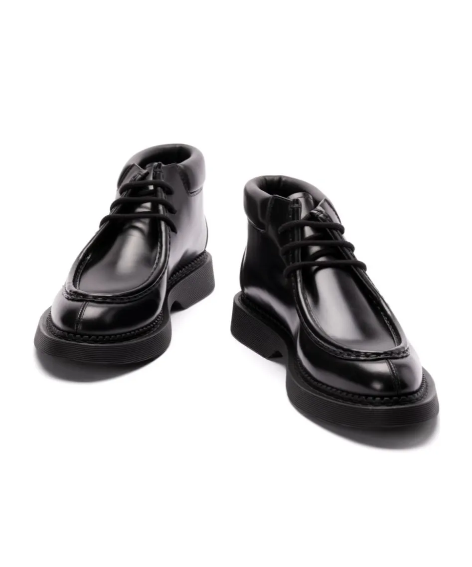 Arno Lace-Up Boots
