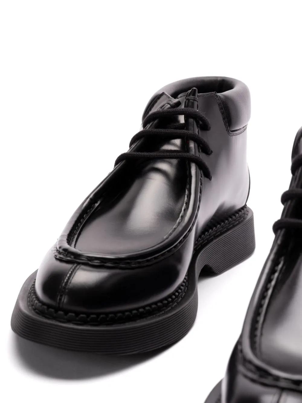 Arno Lace-Up Boots