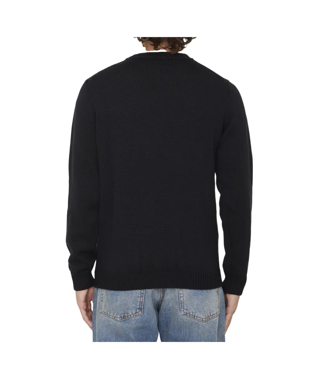 Long-Sleeved Pullover