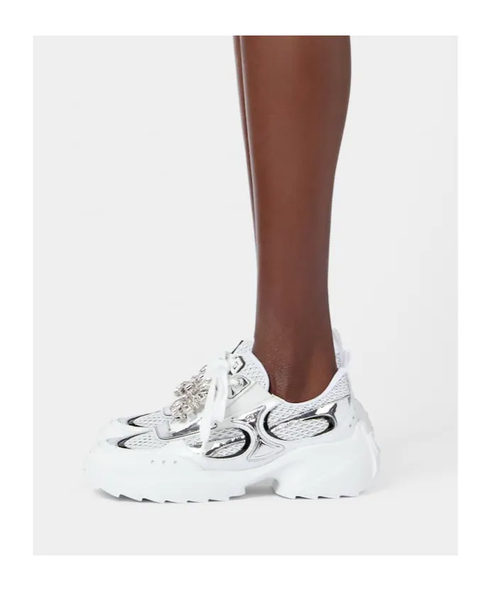 Viv' On The Run Sneakers