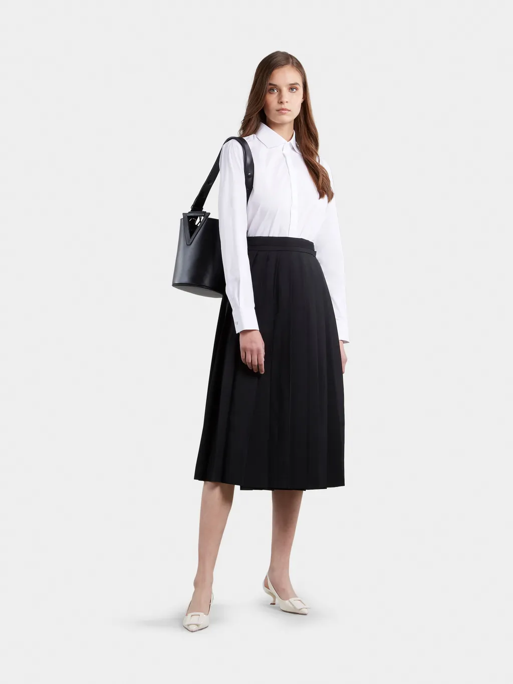 Rv Medium Bucket Bag