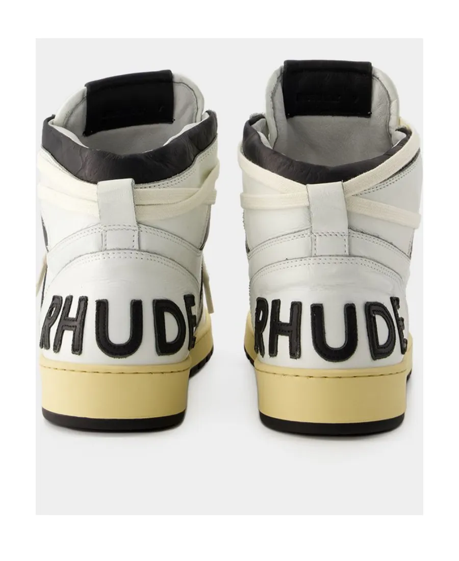 Rhecess Hi Top Sneakers