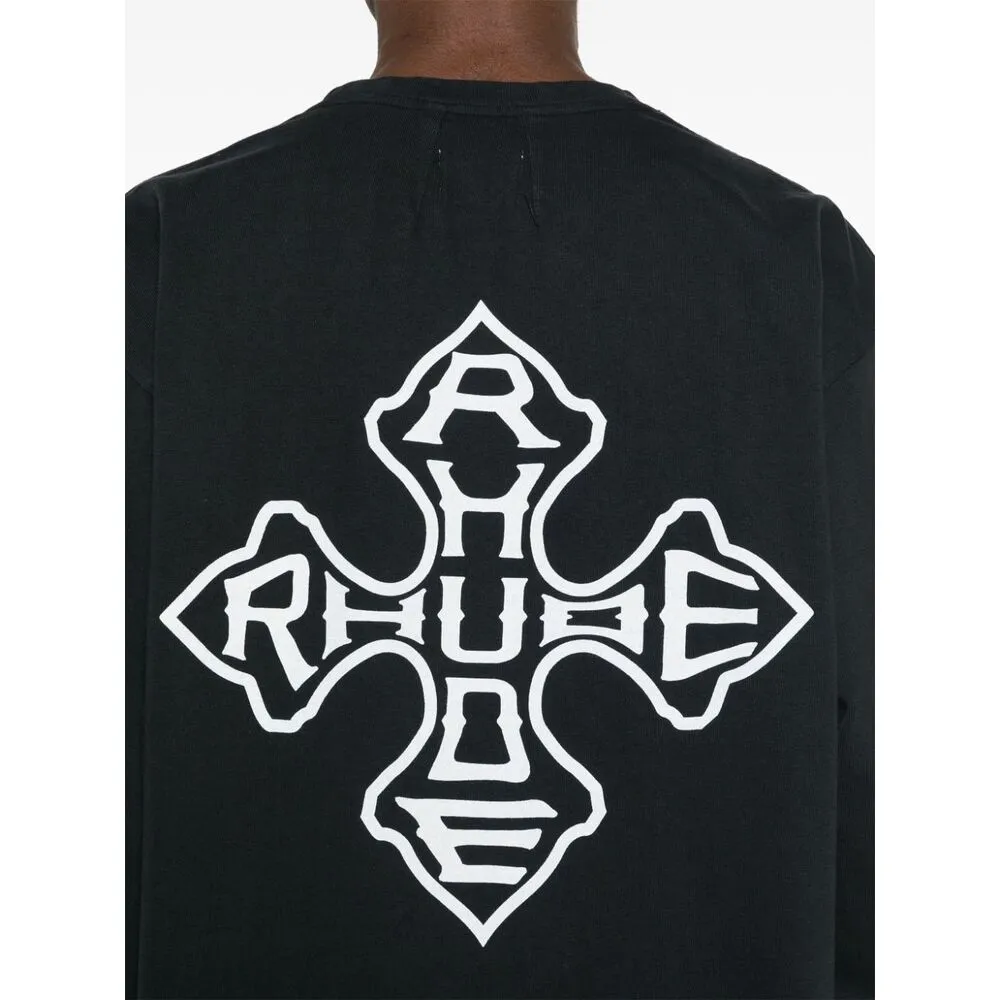 Long-Sleeved T-Shirt
